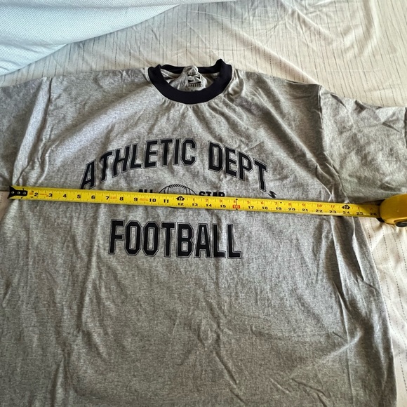 NWOT Football shirt Size XL - Picture 6 of 6